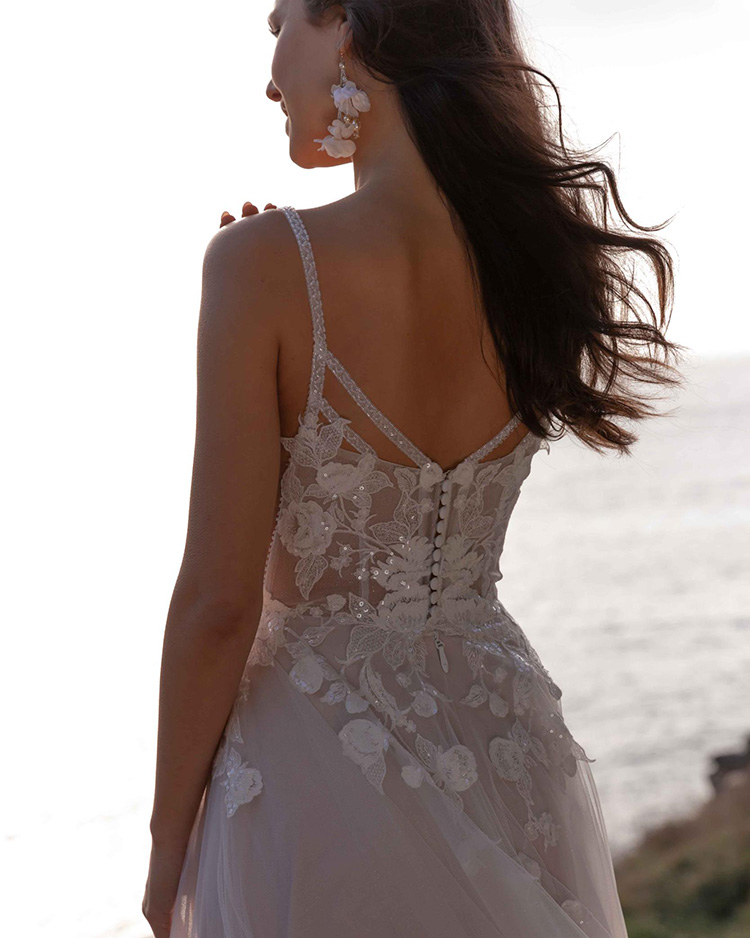 KALANI_ML23001_RUNWAY_36-1667x2500